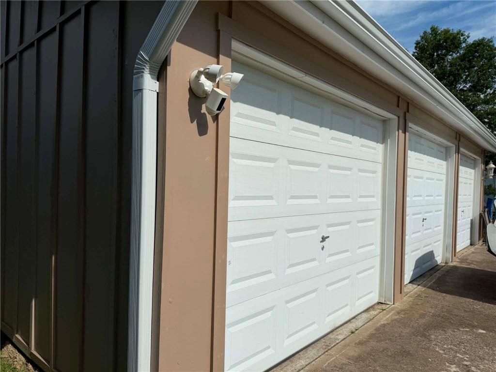 1508 S Margrave Street — photo 33