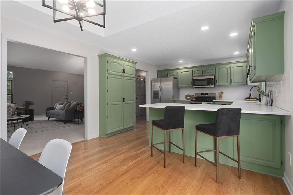 1400 SW Pacific Drive — photo 13