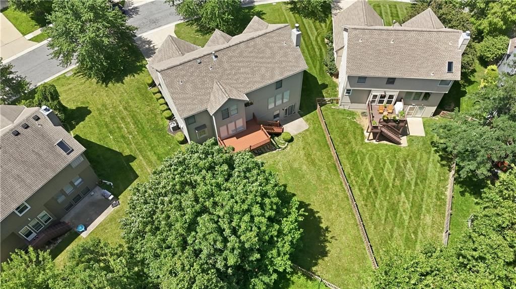 8006 W 122 Terrace — photo 68