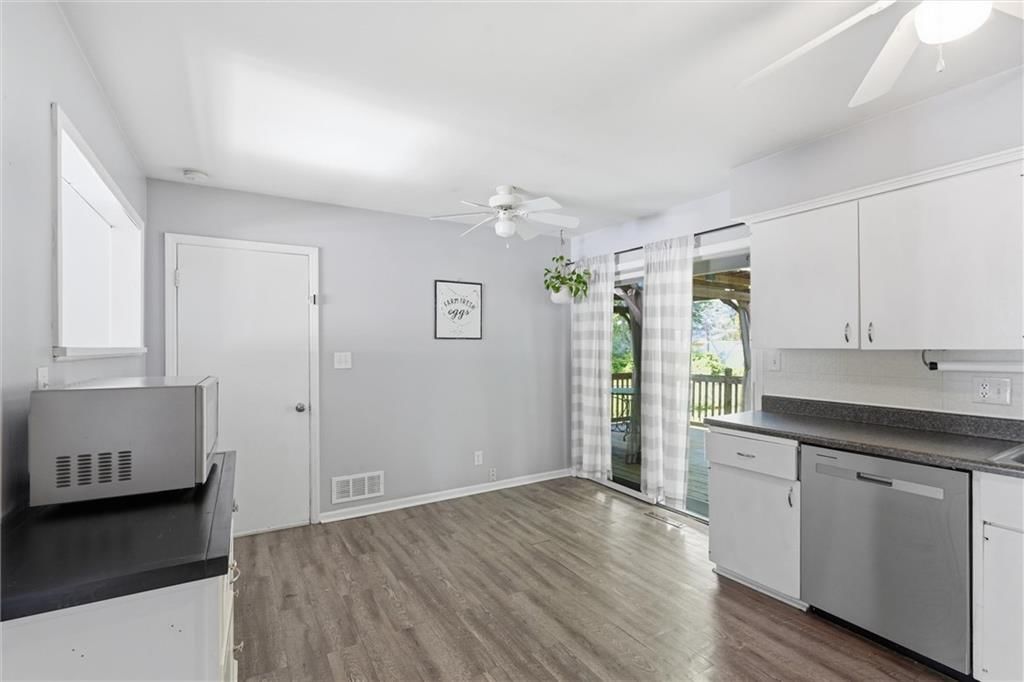 100 SW Alderson Place — photo 9