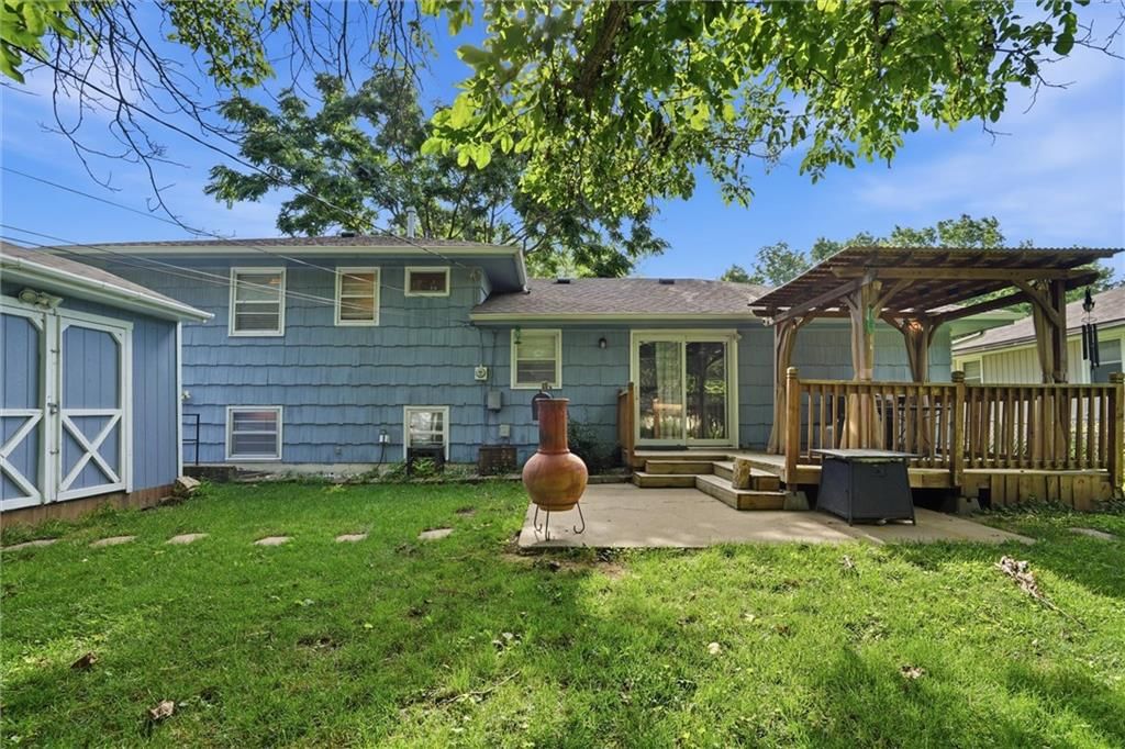 100 SW Alderson Place — photo 27