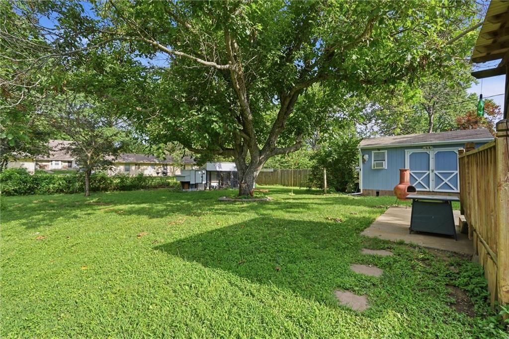 100 SW Alderson Place — photo 28