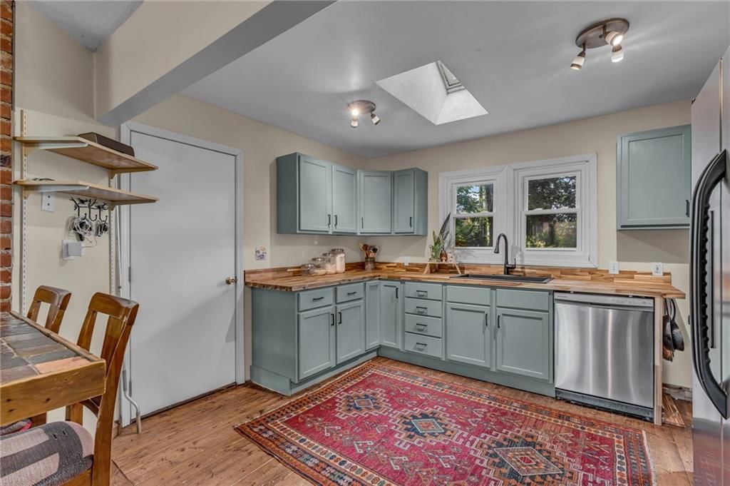 1820 Vermont Street — photo 15
