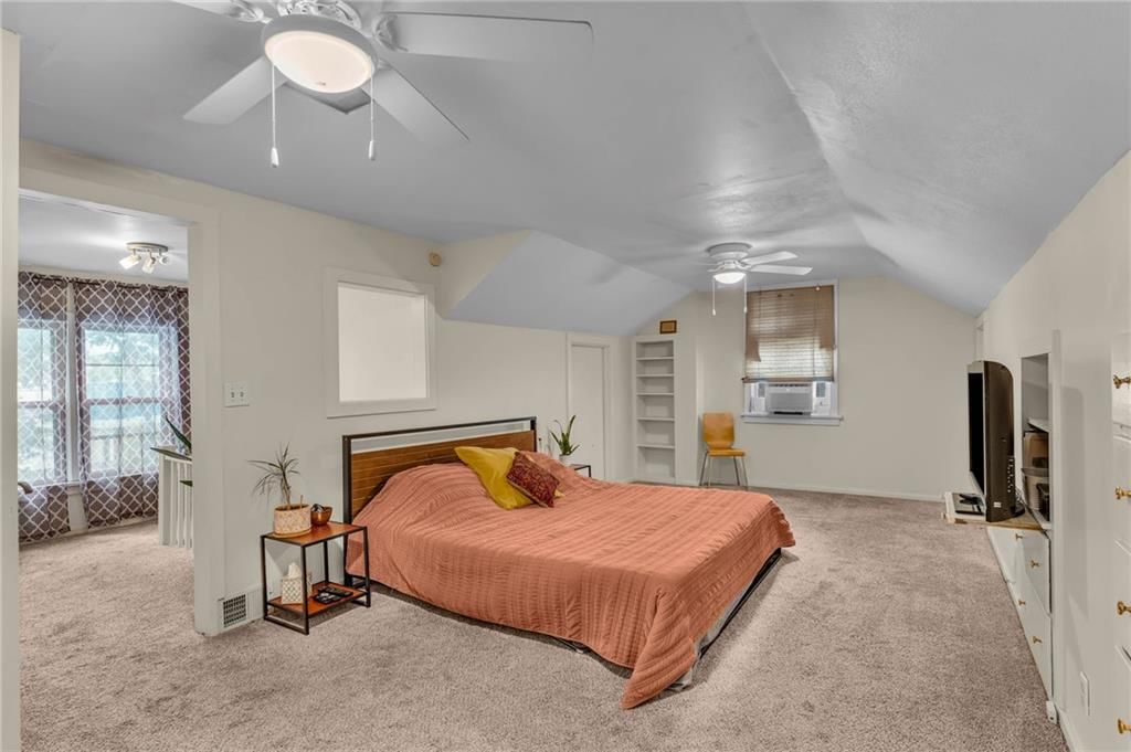 1820 Vermont Street — photo 27