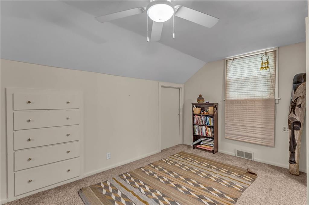 1820 Vermont Street — photo 29