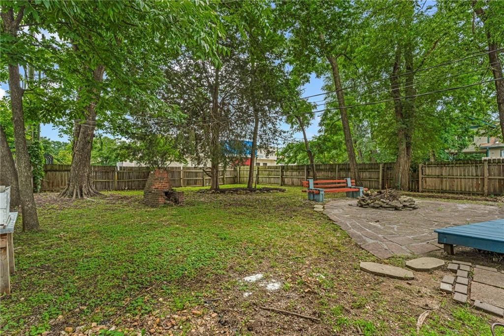 1820 Vermont Street — photo 44