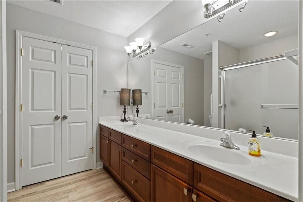 7137 Meadow View Street — photo 14