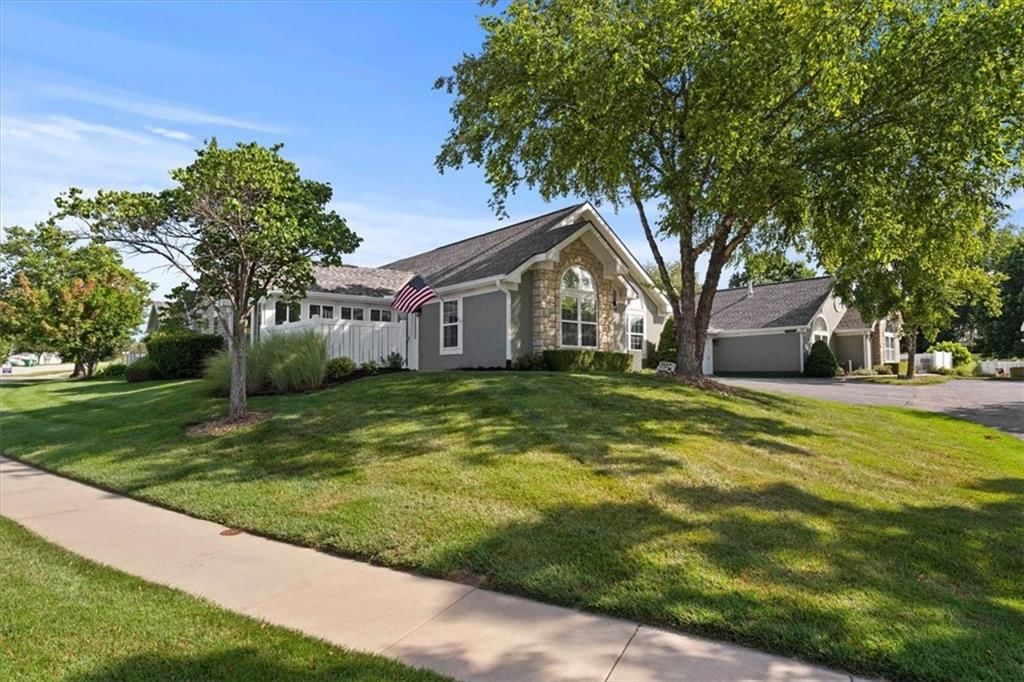 7137 Meadow View Street — photo 28