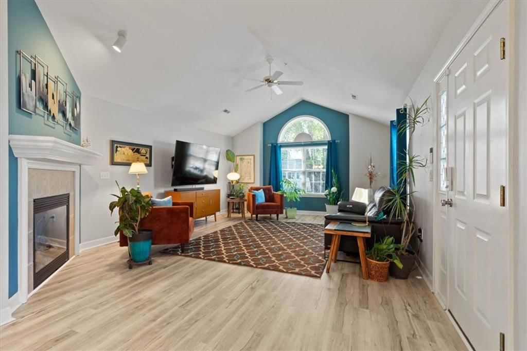 7137 Meadow View Street — photo 31