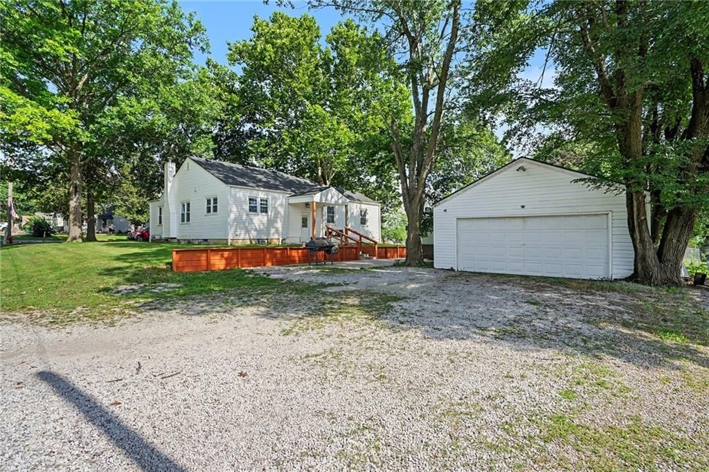 909 Pawnee Drive — photo 24