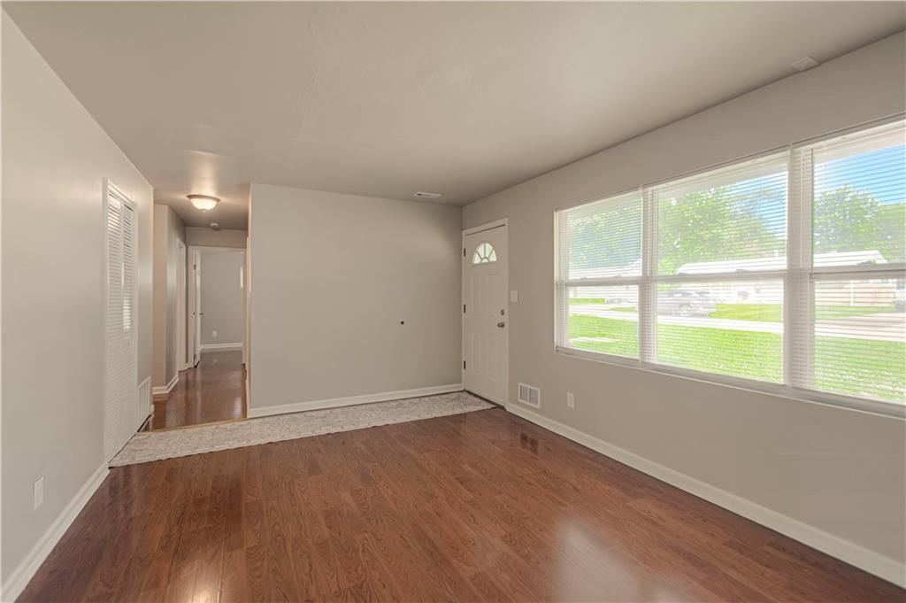 7317 E 109th Street — photo 5