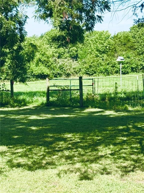 1033 E 1800 Road — photo 32