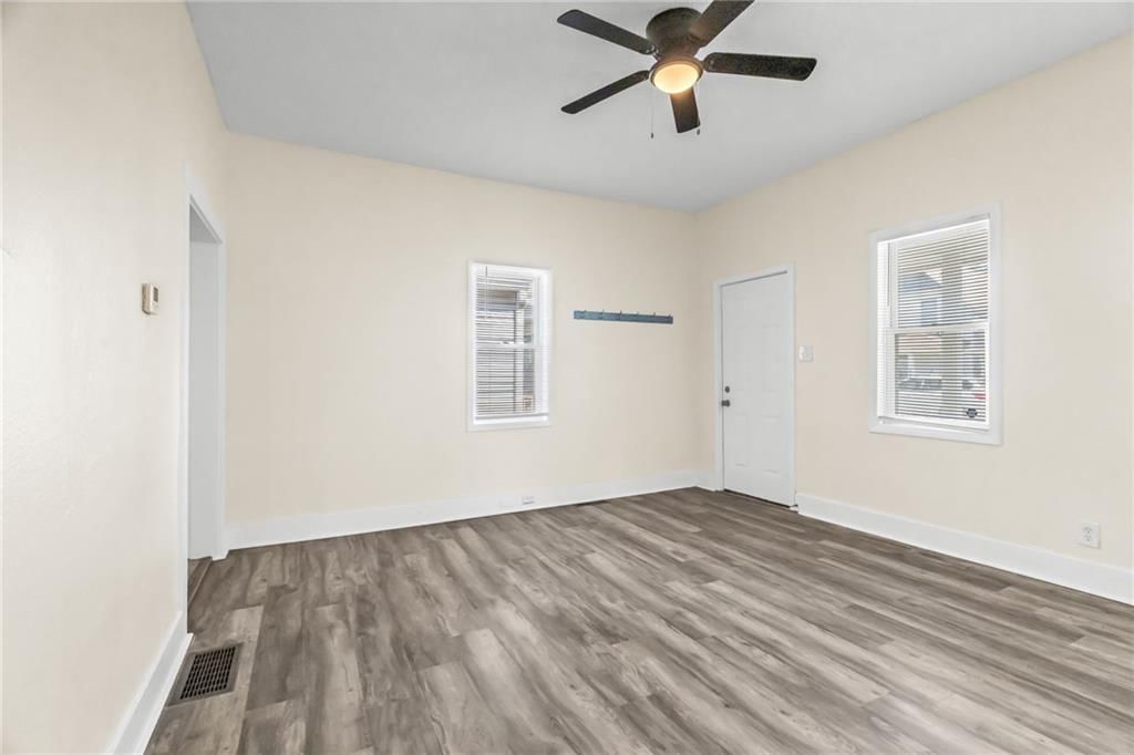 210 Osage Street — photo 4