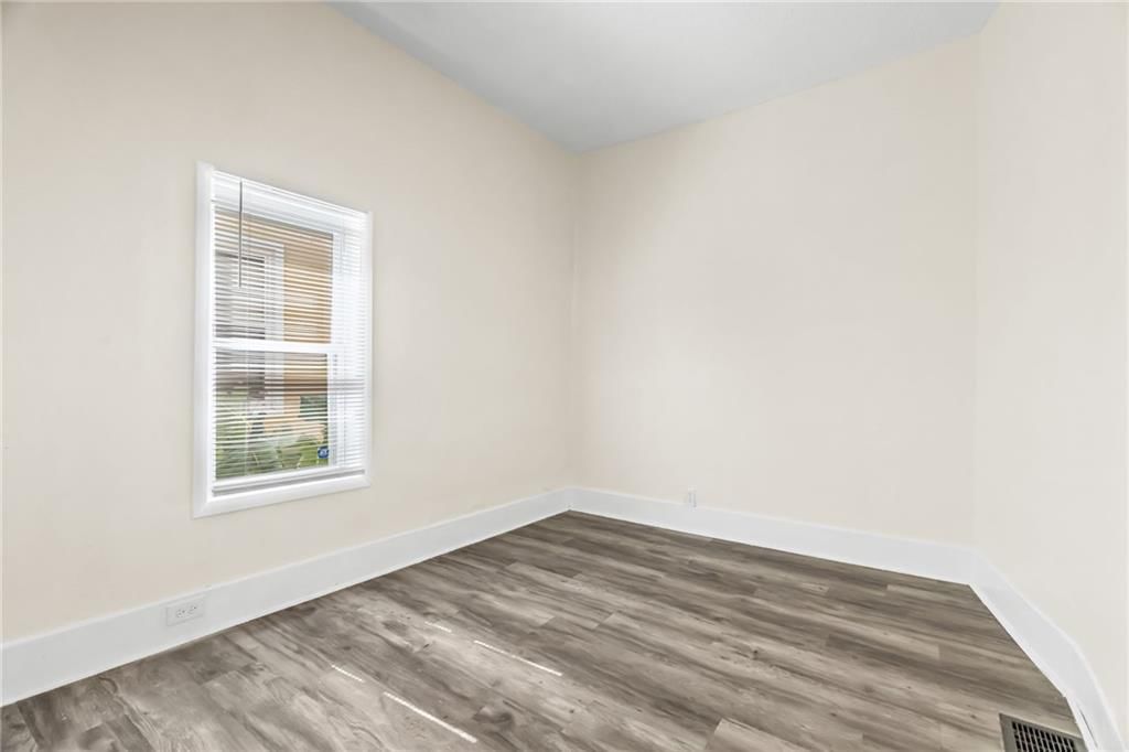 210 Osage Street — photo 7