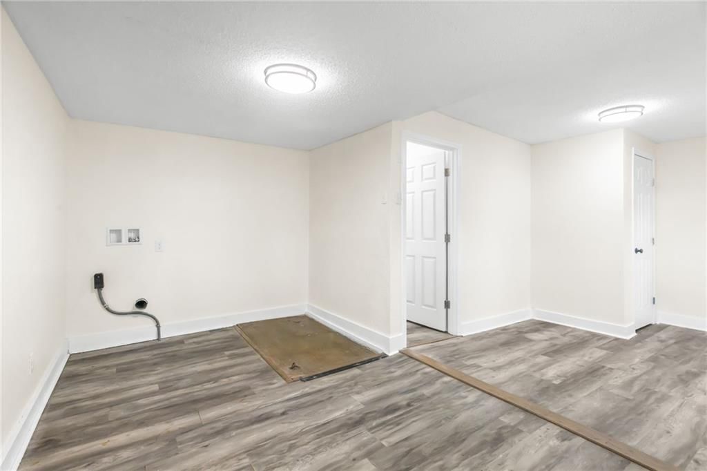 210 Osage Street — photo 11