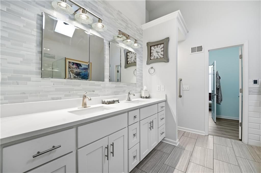 15312 Woodson Lane — photo 23