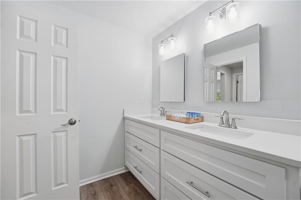 15312 Woodson Lane — photo 41