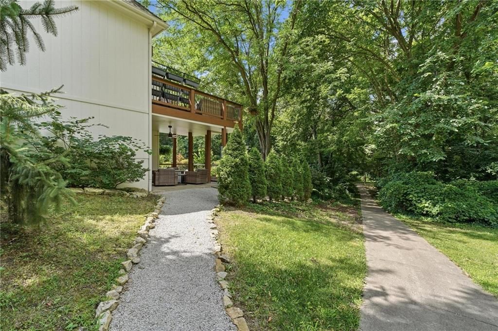 15312 Woodson Lane — photo 54