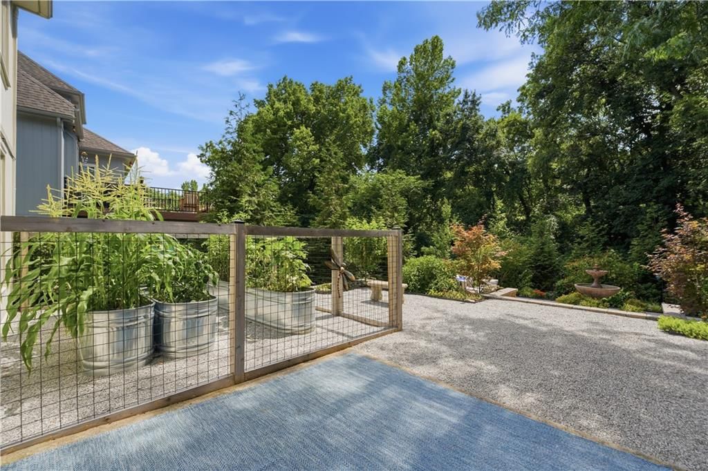 15312 Woodson Lane — photo 59