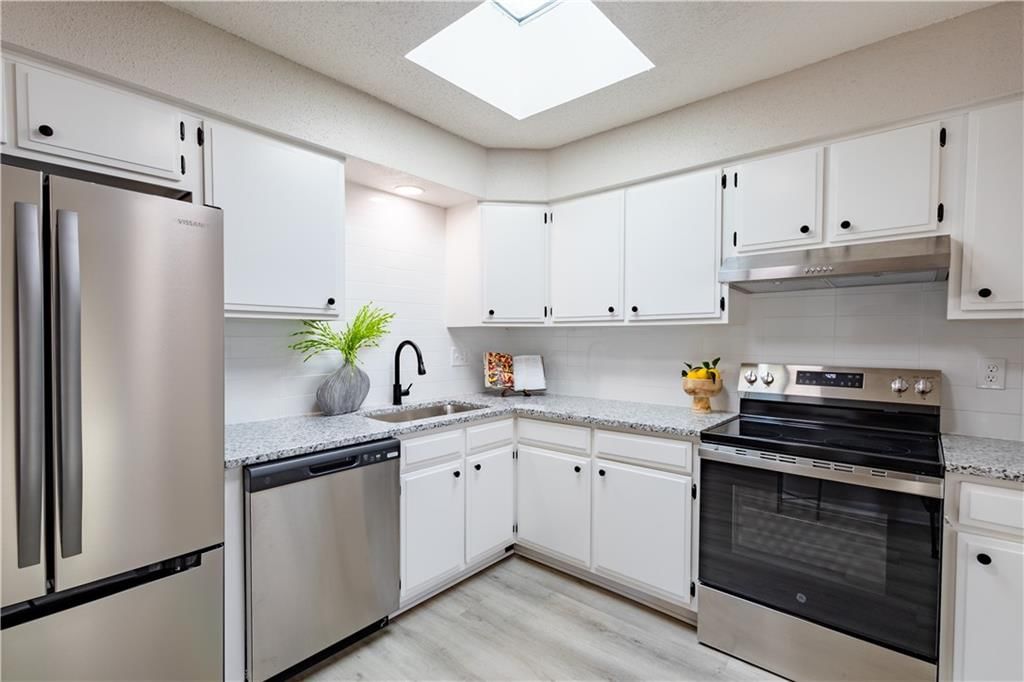 11303 Calico Drive — photo 16