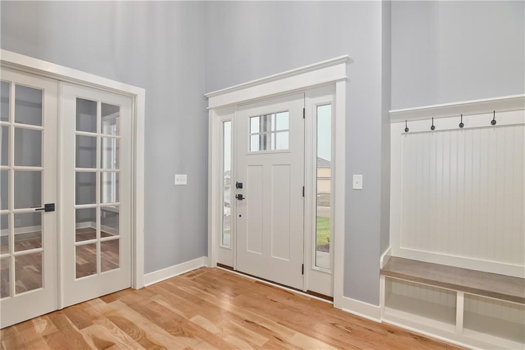 6004 Apache Drive — photo 3