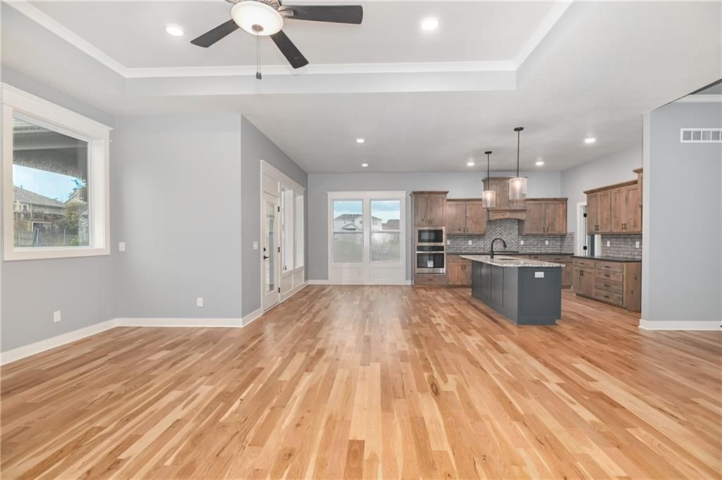 6004 Apache Drive — photo 10