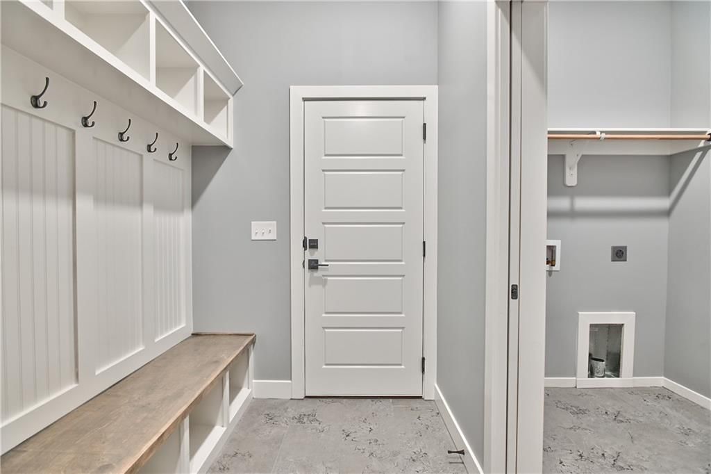 6004 Apache Drive — photo 29