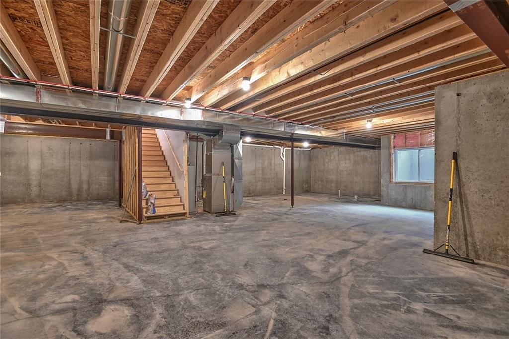 6004 Apache Drive — photo 40