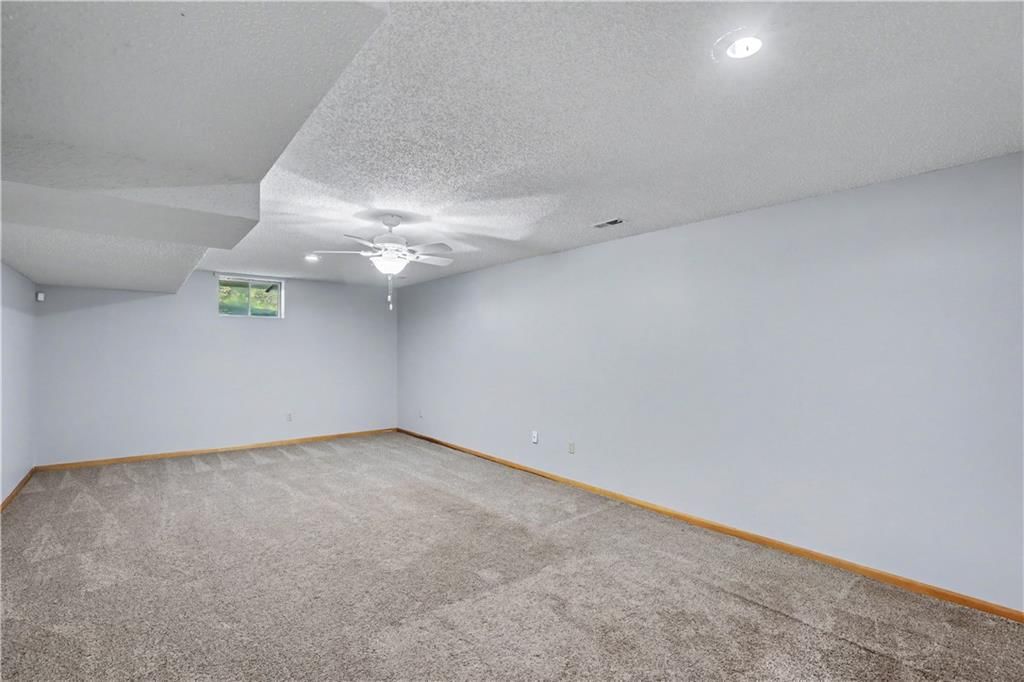 13905 E 50th Street — photo 32