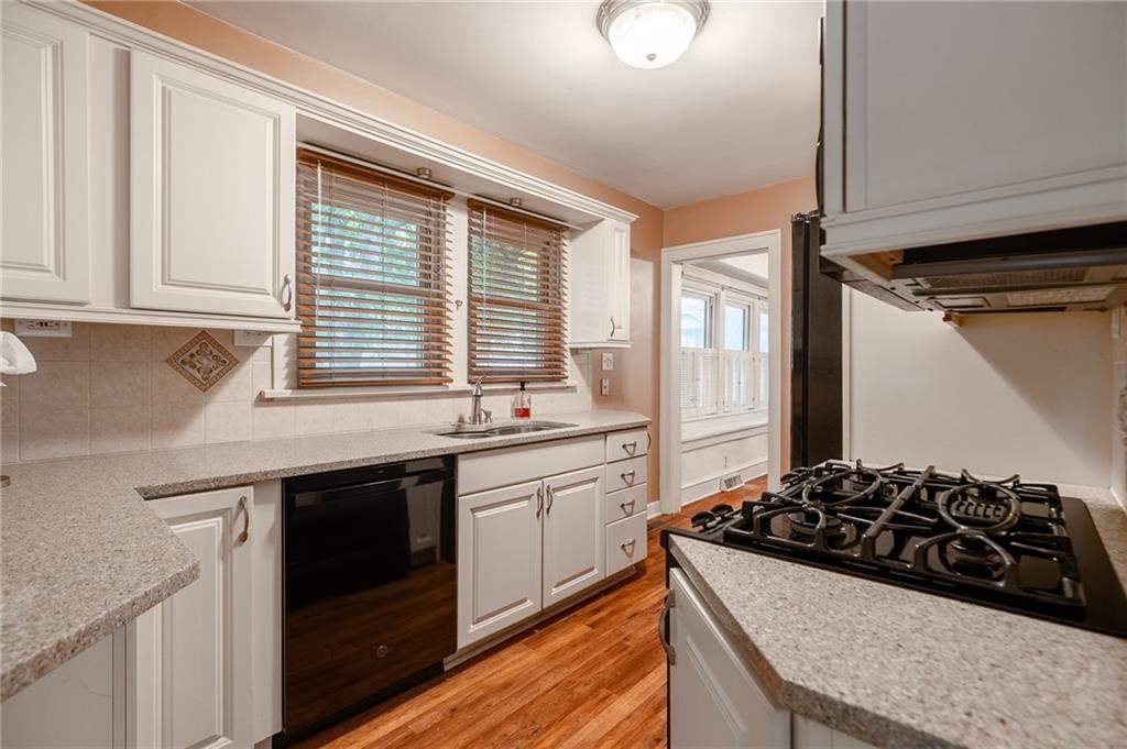 4405 Terrace Street — photo 17
