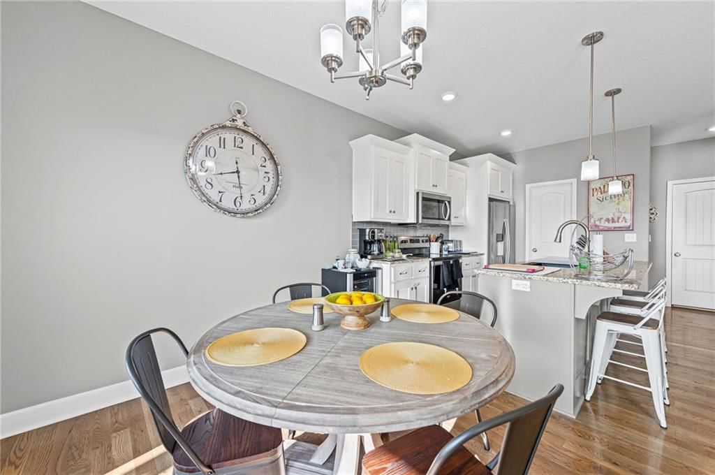 7629 N Kensington Avenue — photo 8