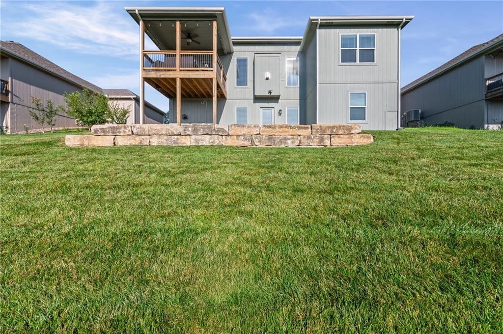 7629 N Kensington Avenue — photo 34