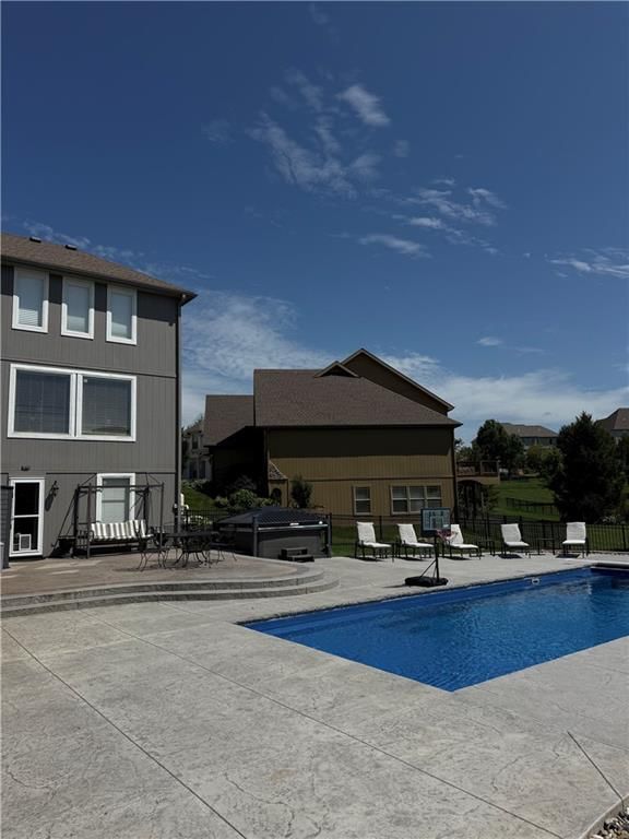 17595 N Alder Court — photo 2