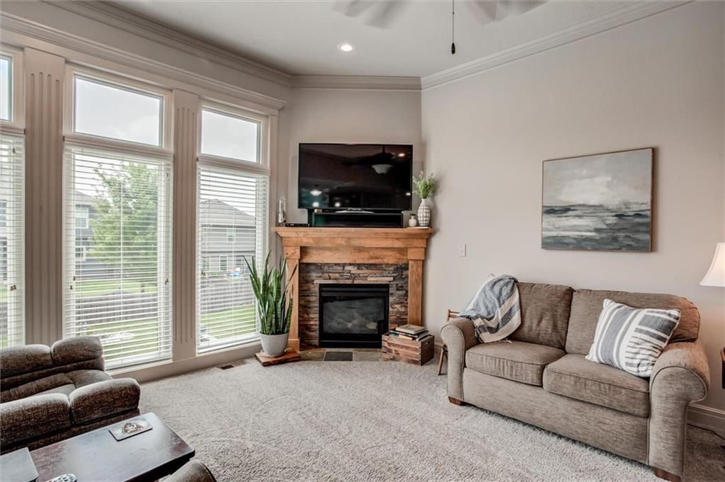 8829 N Essex Drive — photo 7