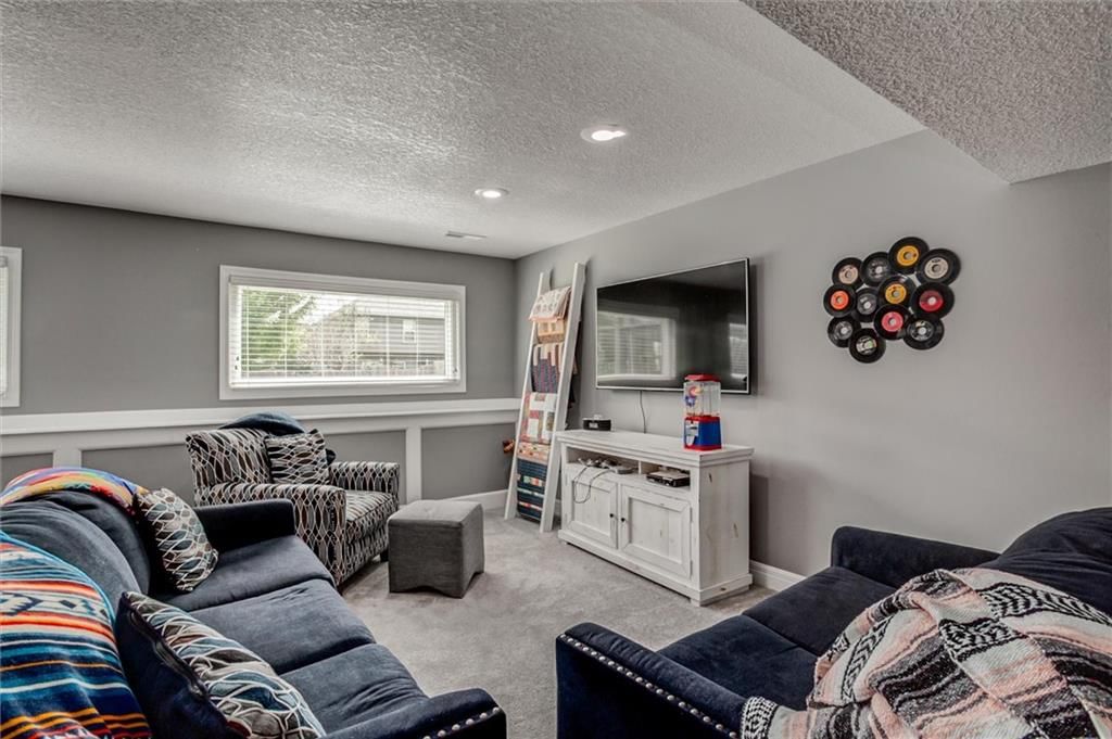 8829 N Essex Drive — photo 23