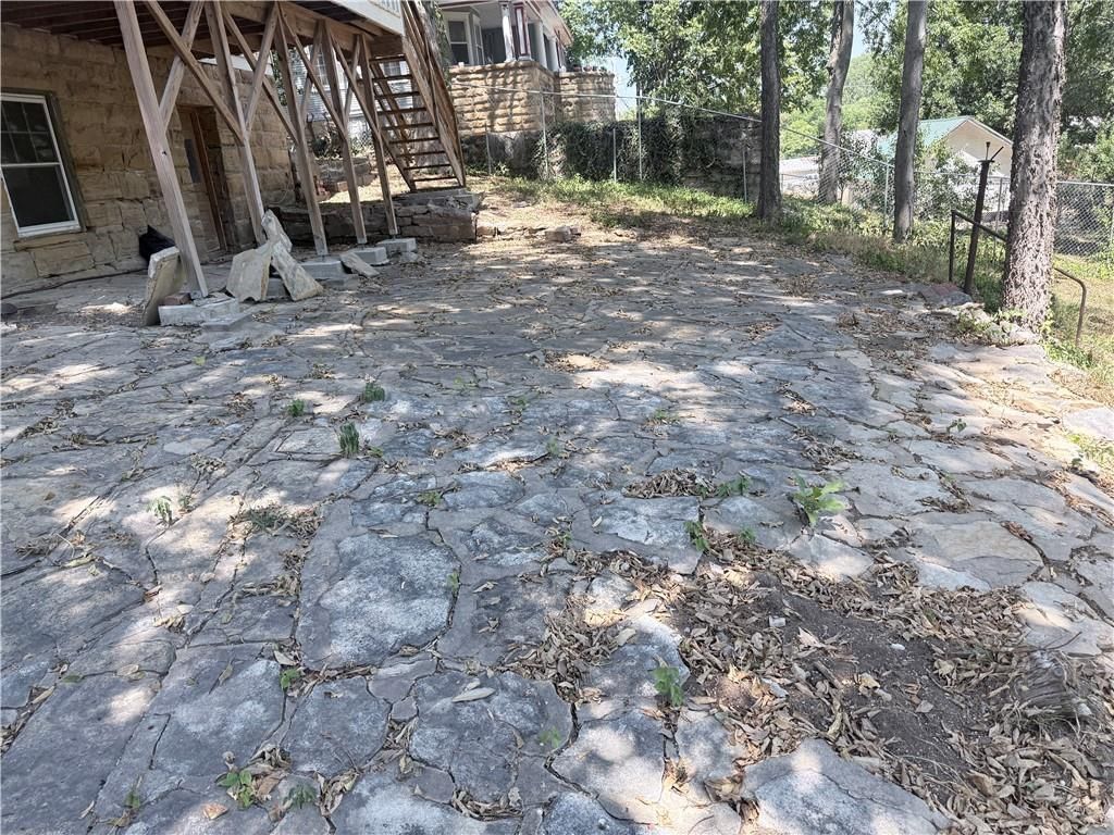112 N 1st Street — photo 23