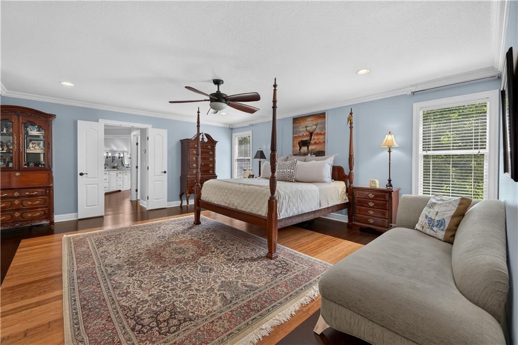 12816 Sagamore Road — photo 39