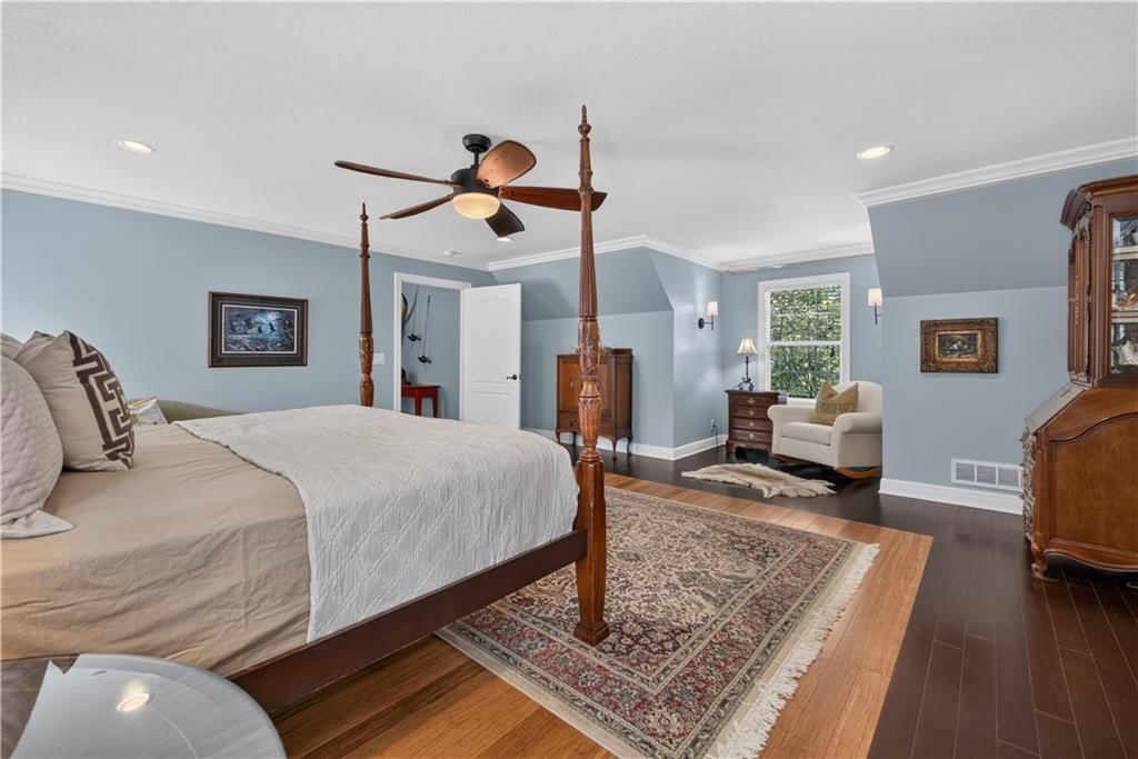 12816 Sagamore Road — photo 40