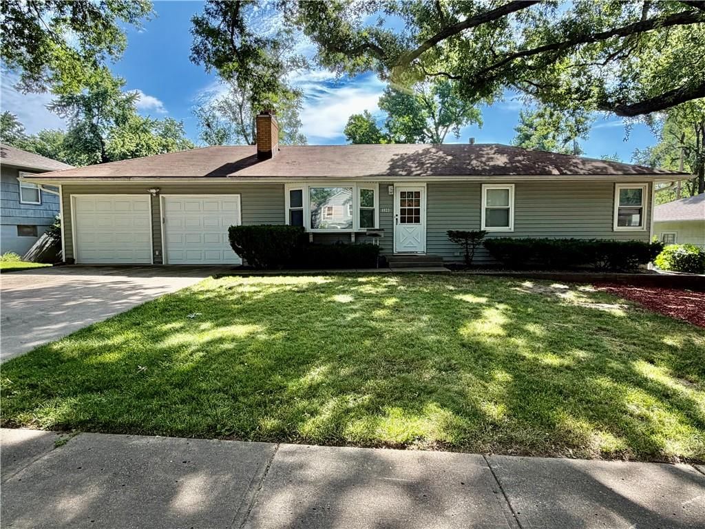4923 Evanston Avenue — photo 1