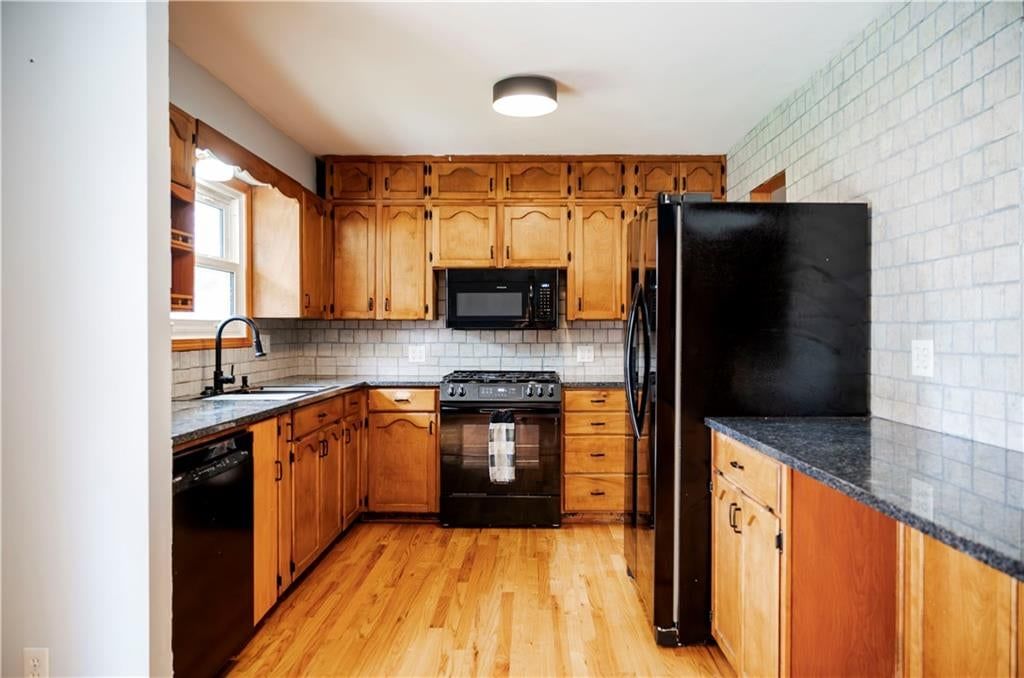 4923 Evanston Avenue — photo 7