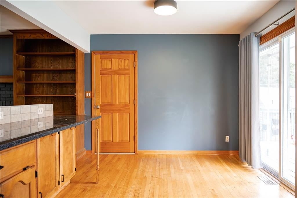 4923 Evanston Avenue — photo 10