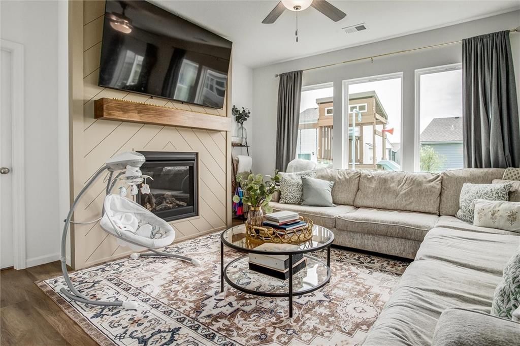 27031 E Oak View Drive — photo 8