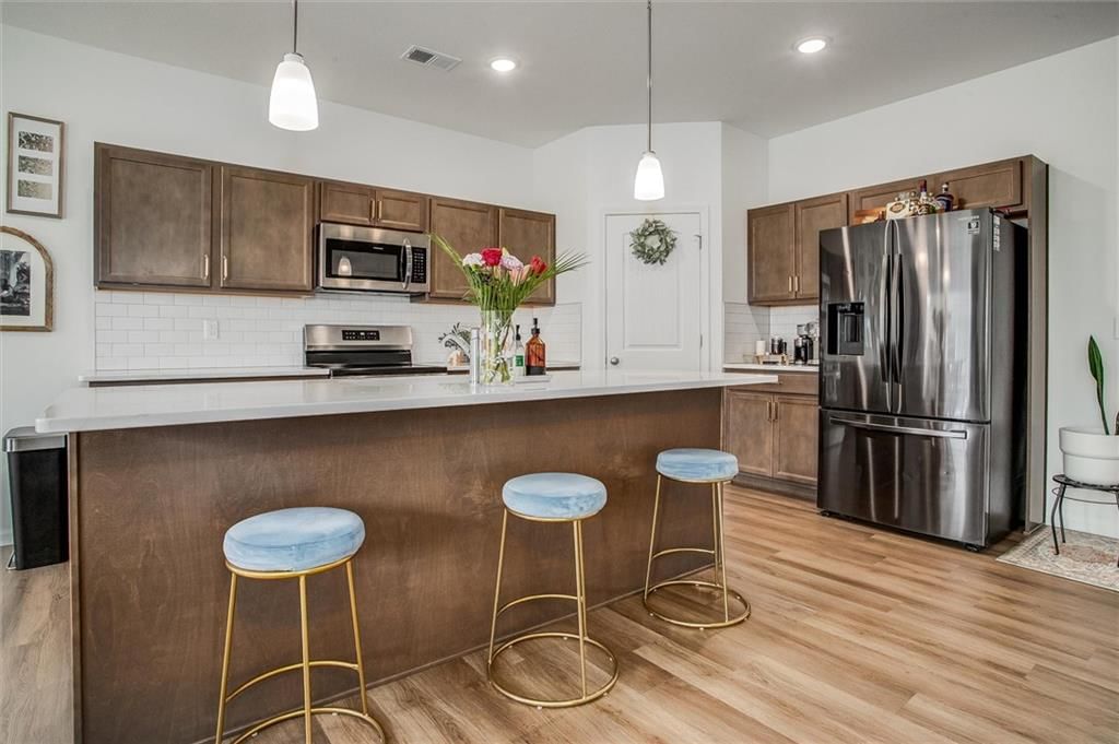 27031 E Oak View Drive — photo 12
