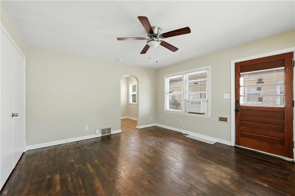 1532 S Ash Avenue — photo 7