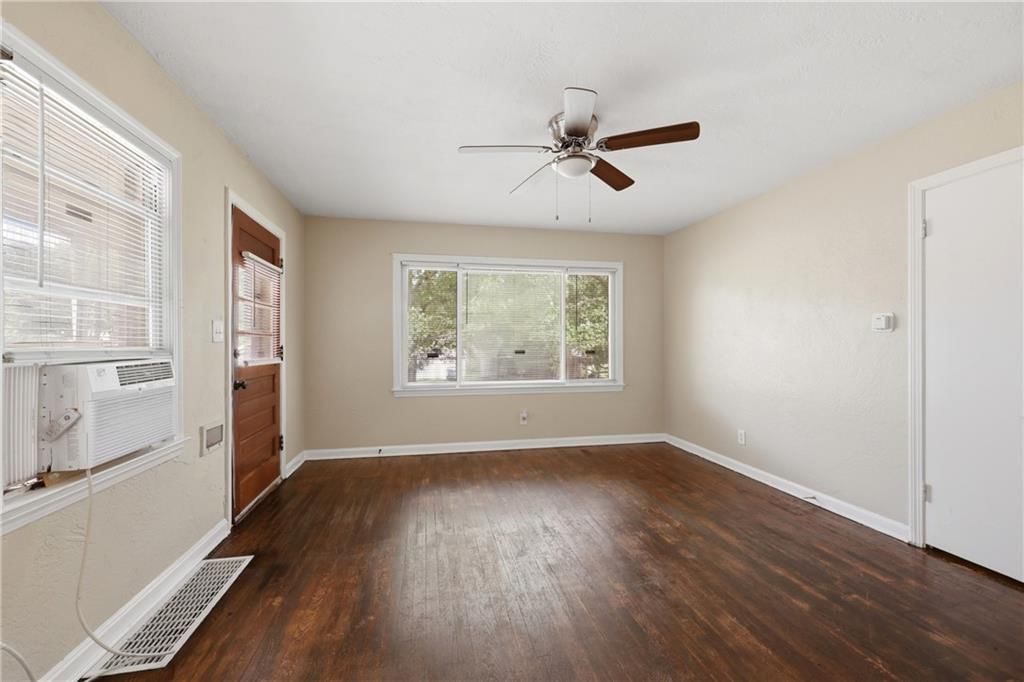 1532 S Ash Avenue — photo 8