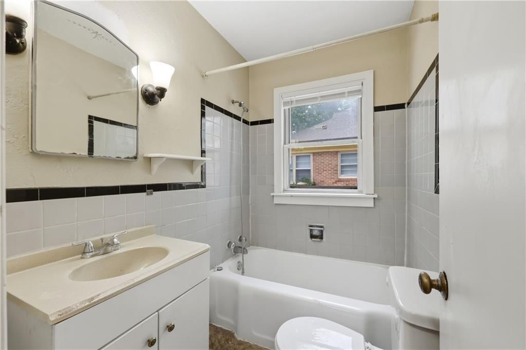 1532 S Ash Avenue — photo 12