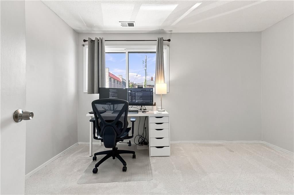 5004 Grand Avenue — photo 16
