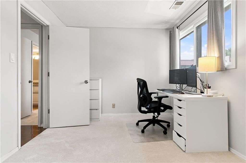 5004 Grand Avenue — photo 17