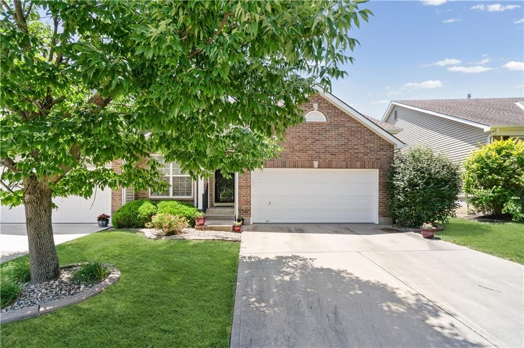 1147 SW Arborfair Drive — photo 2