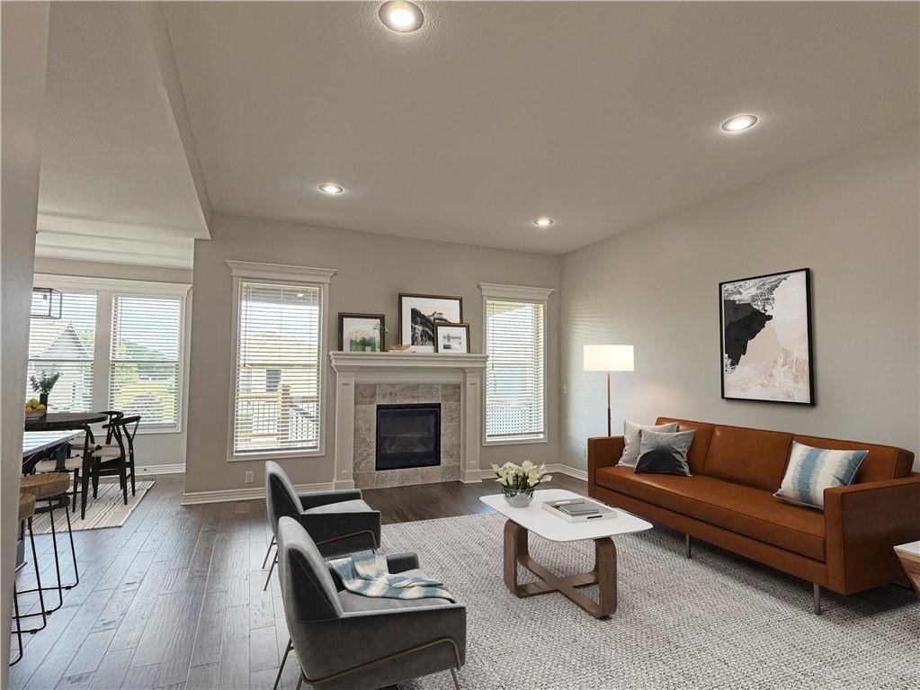 1029 NE Copperwood Drive — photo 3